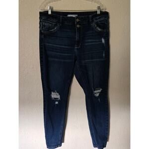 KanCan jeans with distressed knees